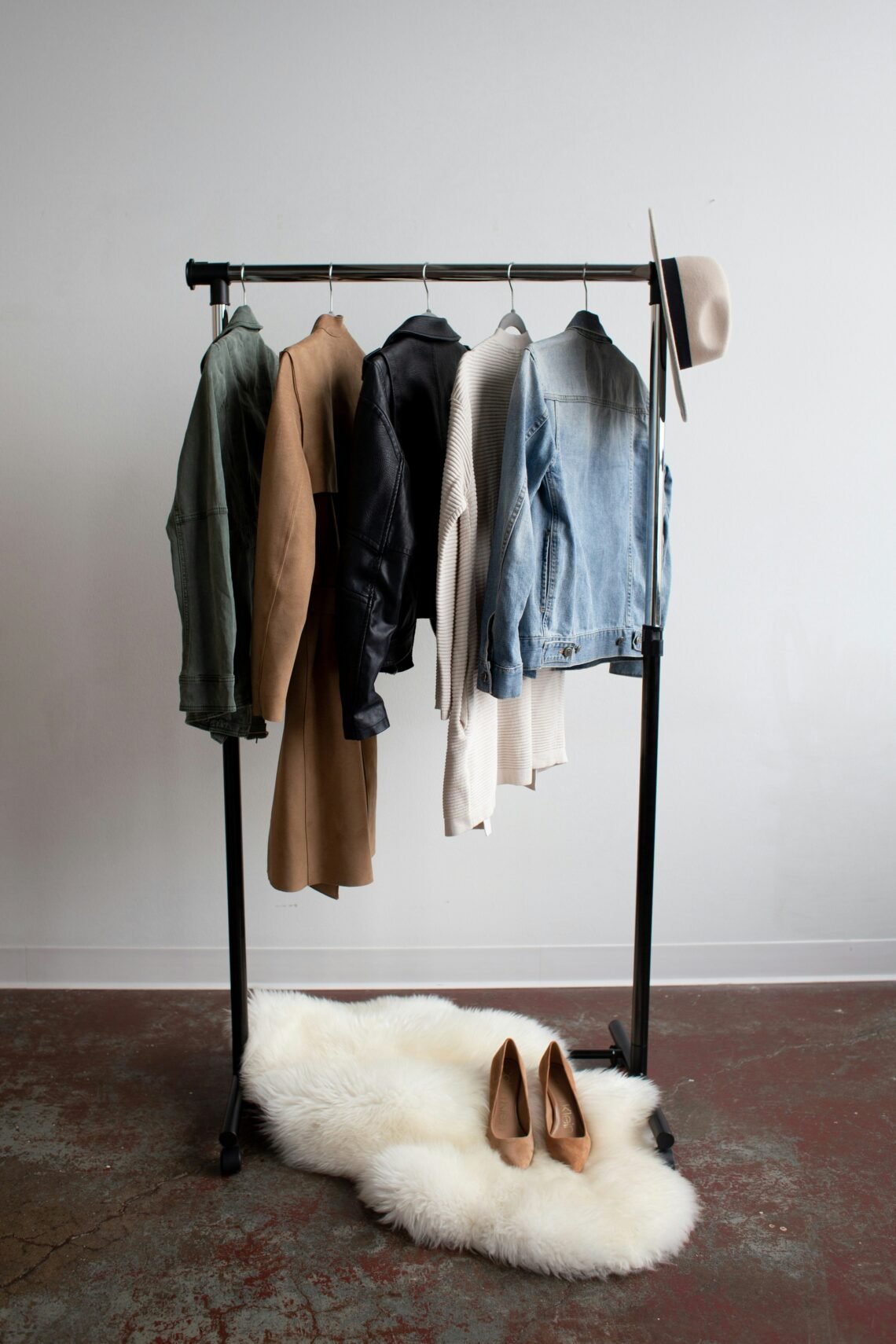 How to Build a Versatile Autumn Wardrobe
